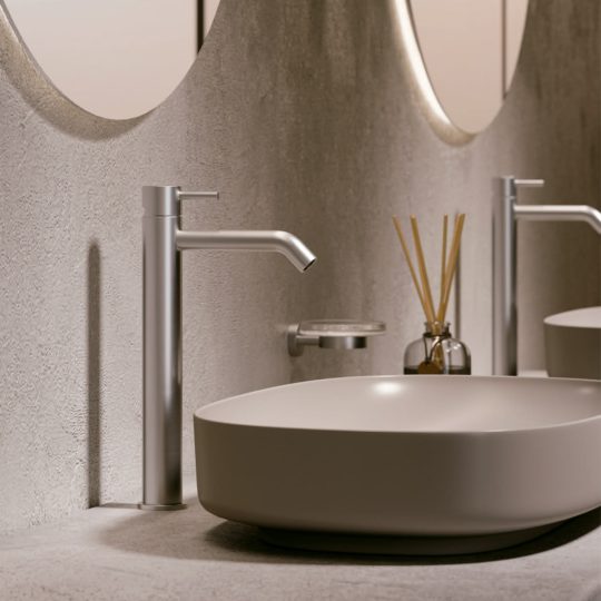 RUBINETTO-BAGNO-LEVANTE-ALTO-INOX